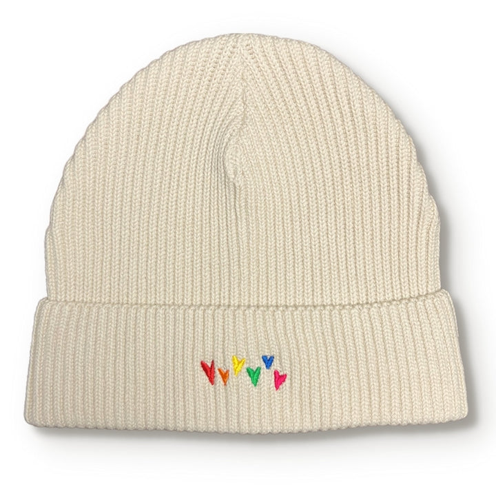 Organic Beanie "Regenbogen-Herzen" Stick