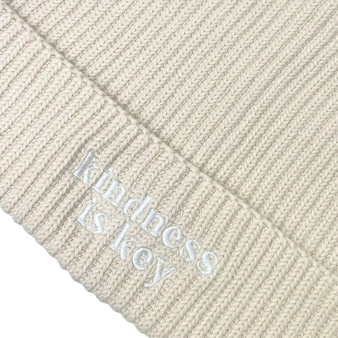 Organic Beanie "kindness is key" Stick