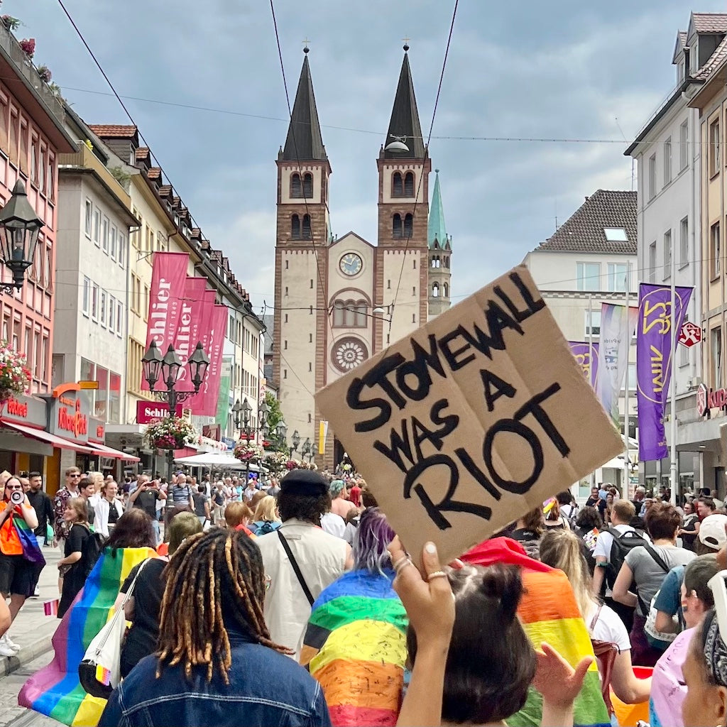Die Stonewall Riots: Der Wendepunkt in der LGBTQIA+ Geschichte