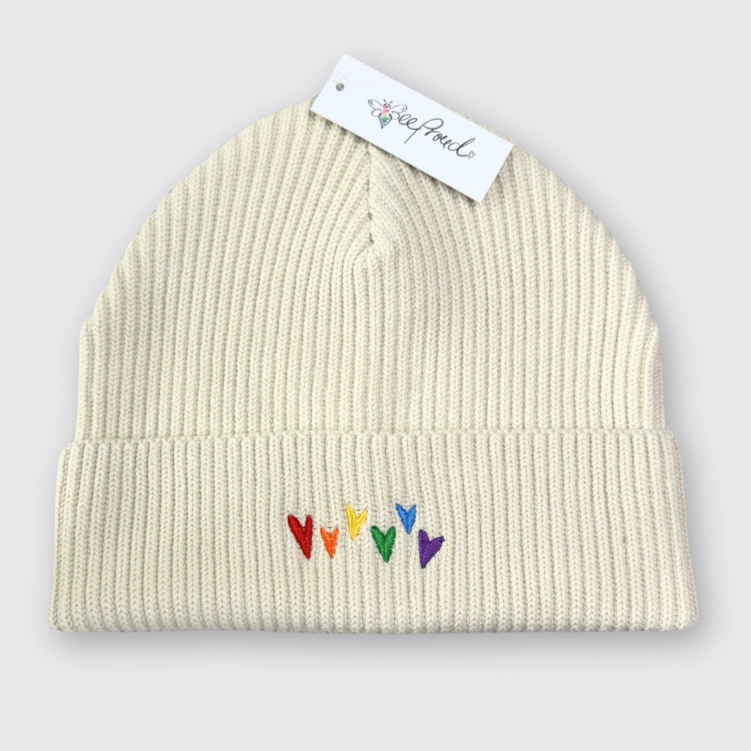 Beanie "Regenbogen-Herzen"