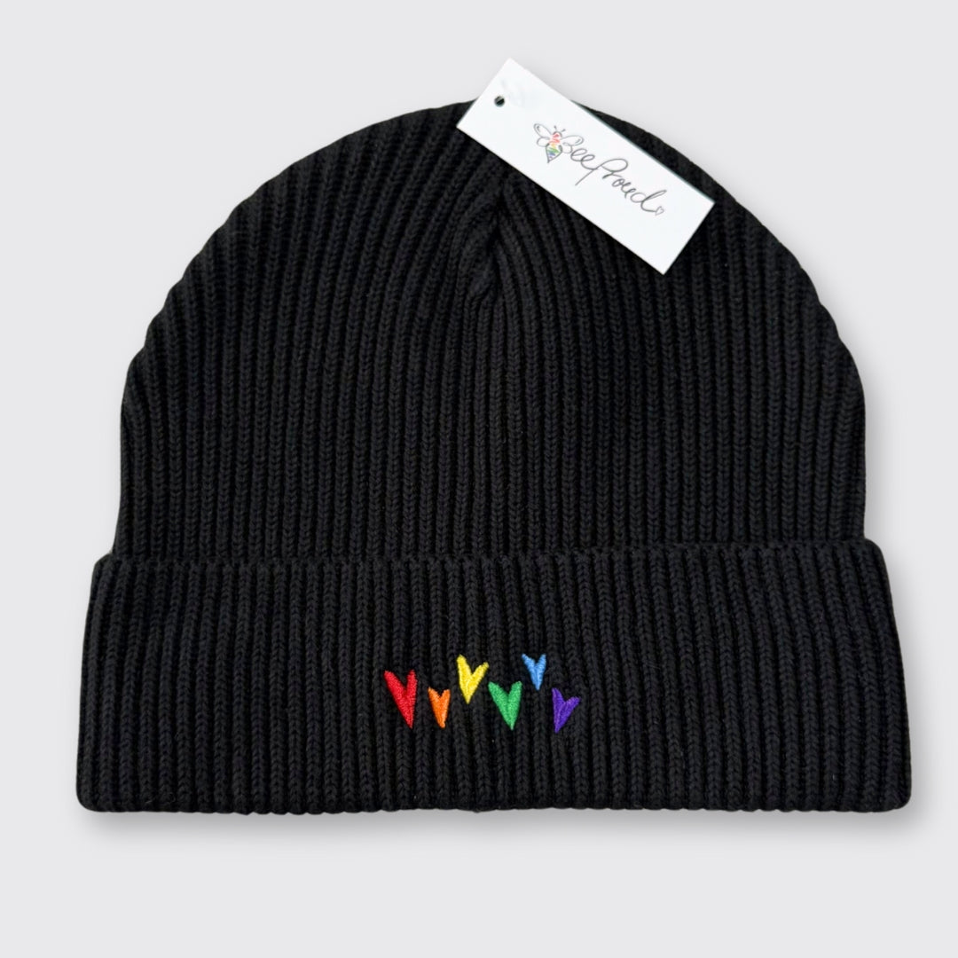 Beanie "Regenbogen-Herzen"