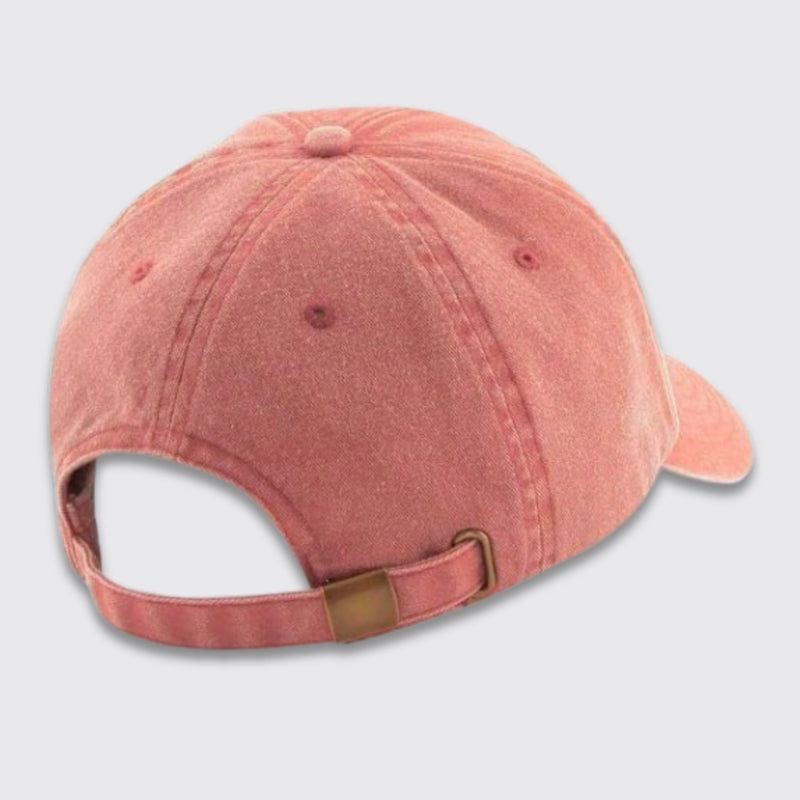 Vintage Cap in der Farbe peach mit Metallverschluss von hinten