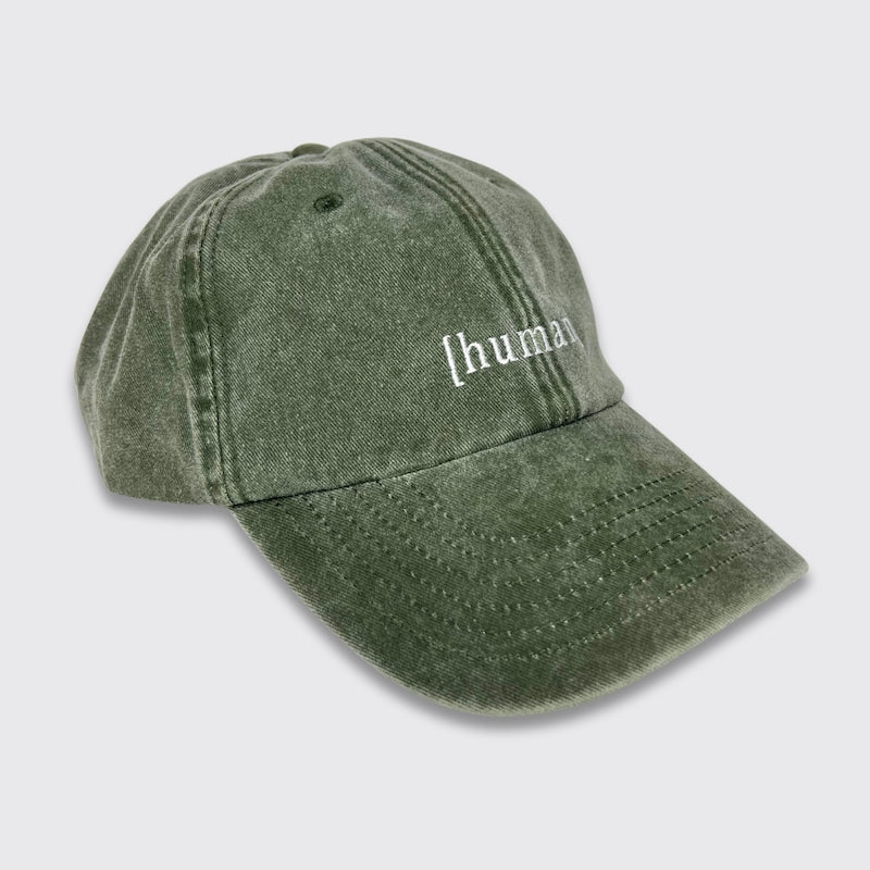 Vintage Cap in grün mit Stick human von der Seite