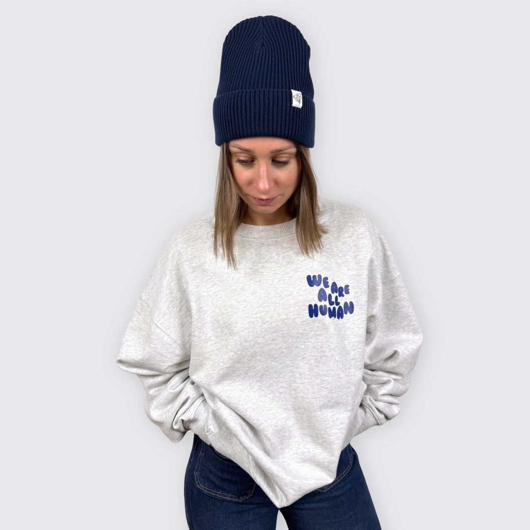 Oversized Sweatshirt "We are all Human" & BeeProud Fisherman Beanie