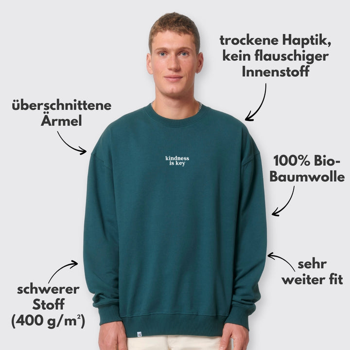 Heavy Oversized Sweatshirt "kindness is key" Stick