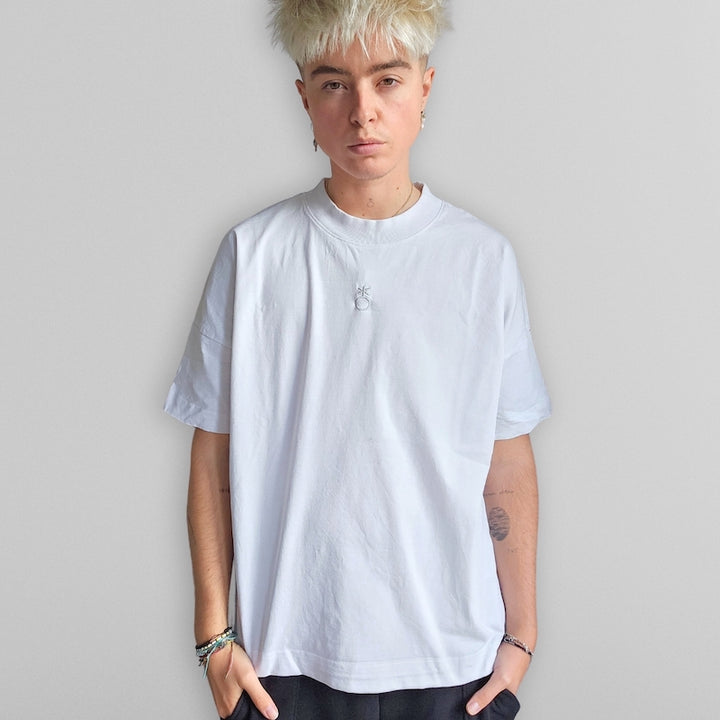 Premium Oversized Shirt "Non-Binary" Stick