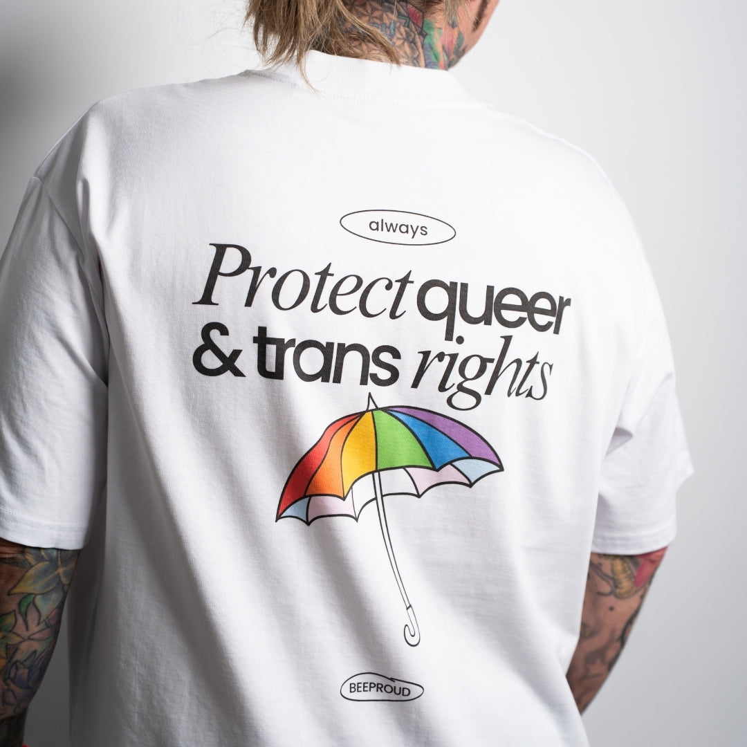 Oversized Shirt "Protect queer &amp; trans rights"
