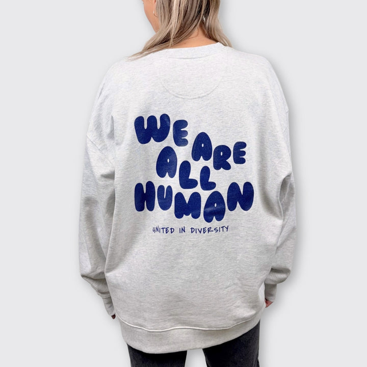 Oversized Sweatshirt "We are all Human" - Winteredition
