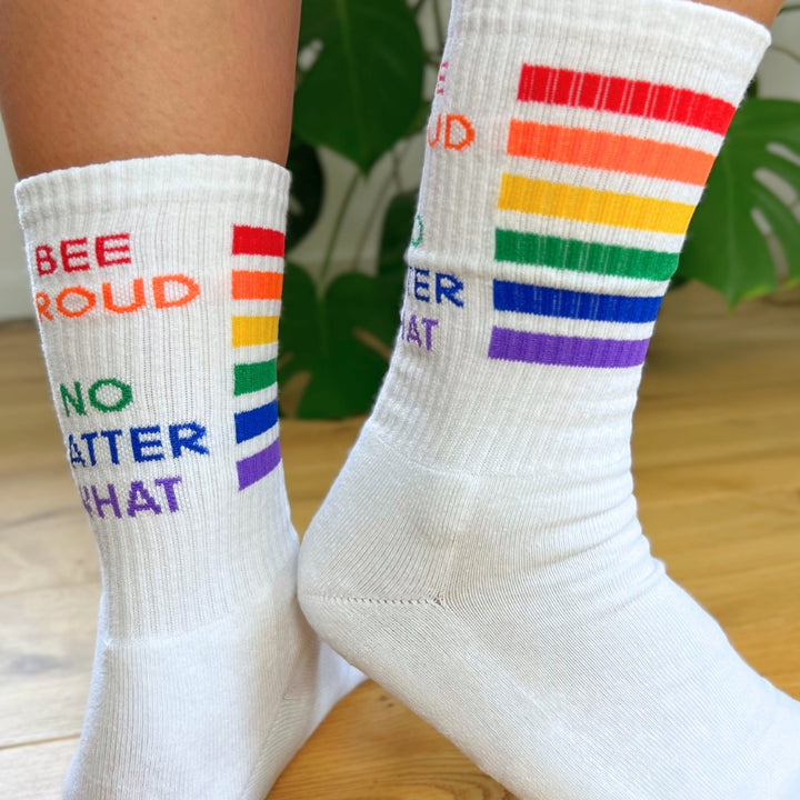 Pride Socken "BeeProud No Matter What"