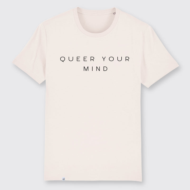 cremefarbenes Shirt mit der Aufschrift queer your mind