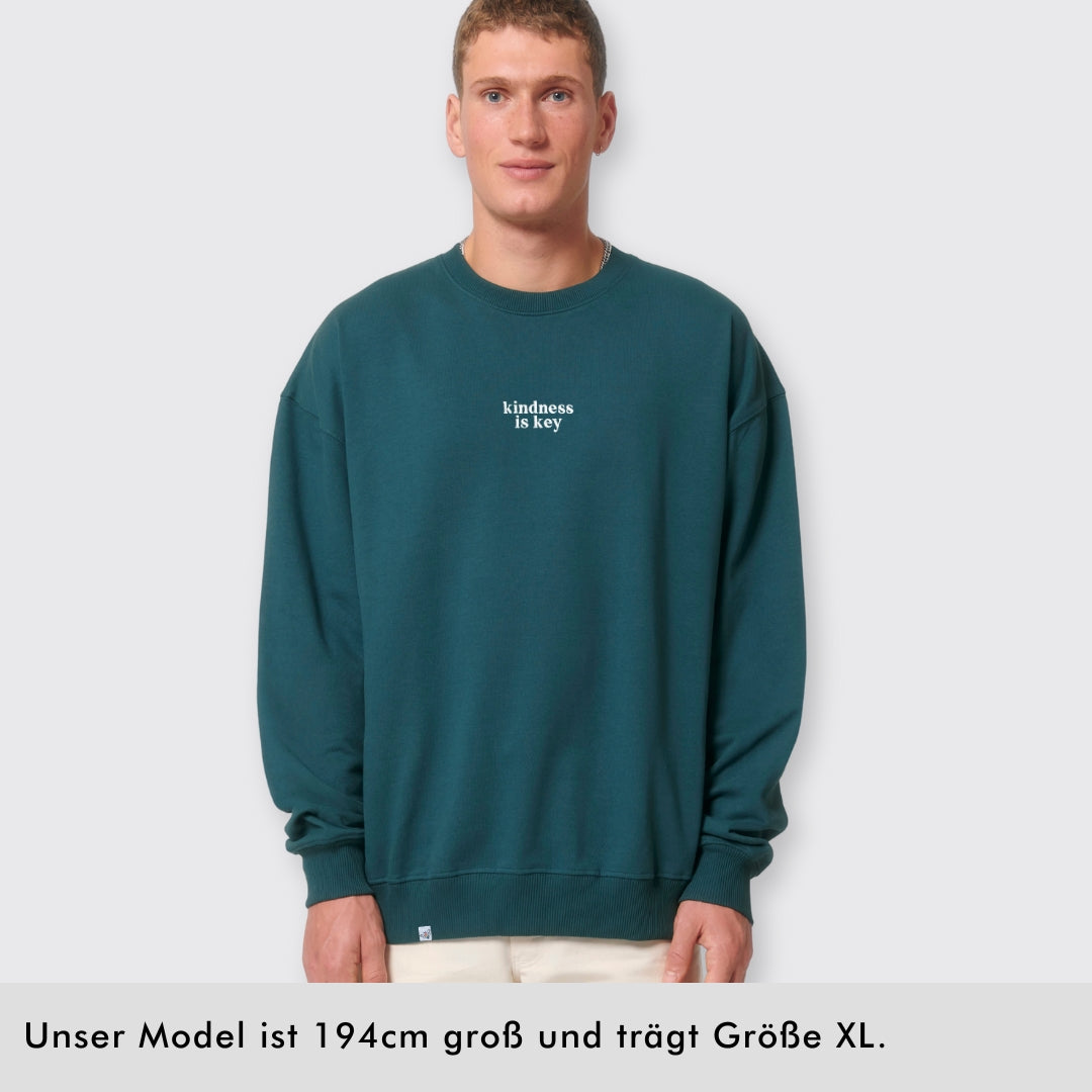 Premium Oversized Sweatshirt "kindness is key" Stick