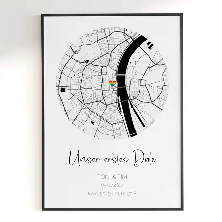 Personalisiertes Poster Straßenkarte in Kreisform mit Regenbogenherz als Standort Markierung